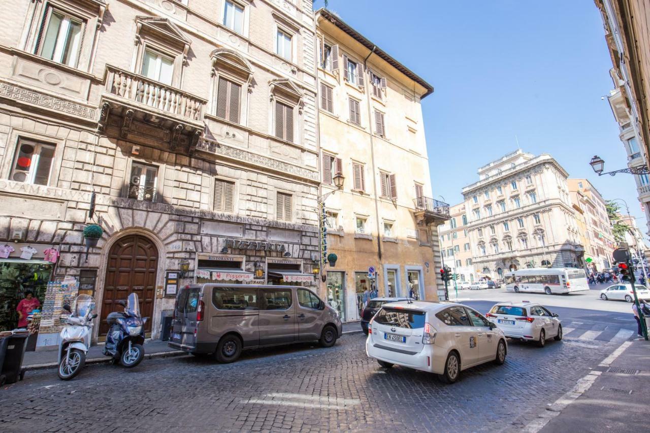 Via Sistina - Within Walking Distance Of Everything Rome